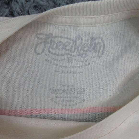 Free Rein Coffee Shirt Mens Large Off White Graphic Tee Short Sleeve Logo - Picture 5 of 8